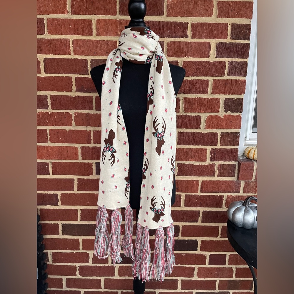 Super Cute Deer Scarf